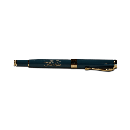 Pluma Flor de Caña elegante en color azul, ideal para momentos especiales y regalos memorables.